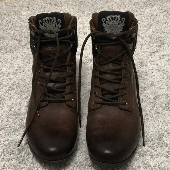 Blackstone Lace-up Leather Boots